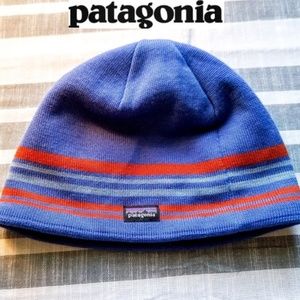 NWOT PATAGONIA KIDS BLUE/RED Stripe Beanie Hat